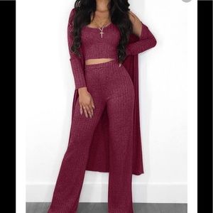 ‼️ISO knitted two or three piece outfit ‼️